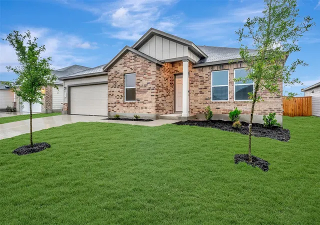 Photo 2 of Single family home for sale at 20000 Schatz Way, Manor, TX 78653 | MLS# 6998358 | Listing updated on 2026-07-14