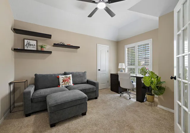 Photo 4 of Single family home for sale at 2040 Saint Andrews Dr, Round Rock, TX 78664 | MLS# 4784298 | Listing updated on 2026-08-30