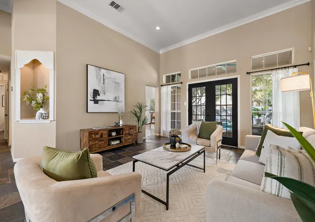 2nd image of 2040 Saint Andrews Dr, Round Rock, TX 78664 | MLS# 4784298