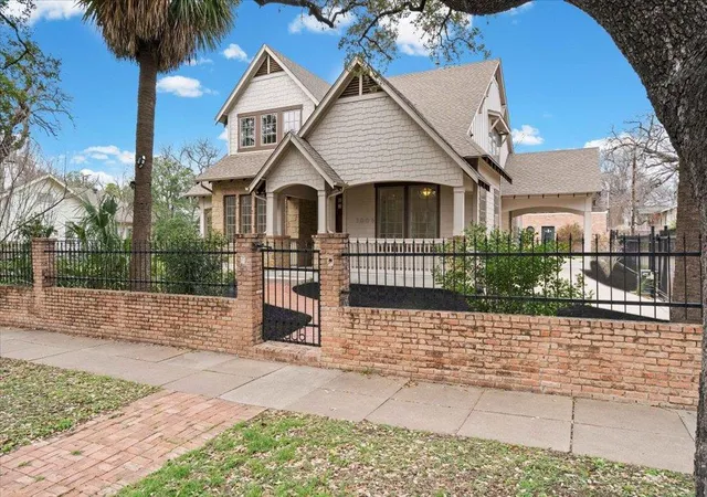 1st image of 3006 Washington Sq, Austin, TX 78705 | MLS# 9721387