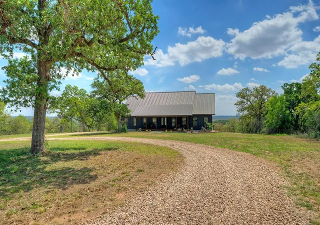 1st image of 198 Rolling Oak Dr, Elgin, TX 78621 | MLS# 3283285