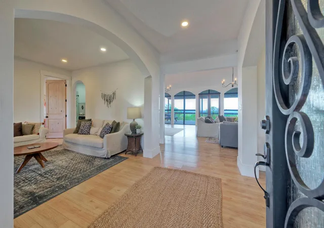 4th image of 198 Rolling Oak Dr, Elgin, TX 78621 | MLS# 3283285