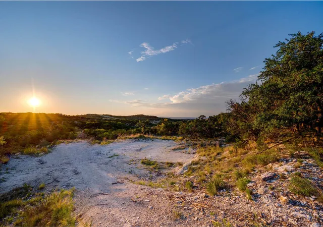 2nd image of 1008 Bell Springs Rd, Dripping Springs, TX 78620 | MLS# 3204035