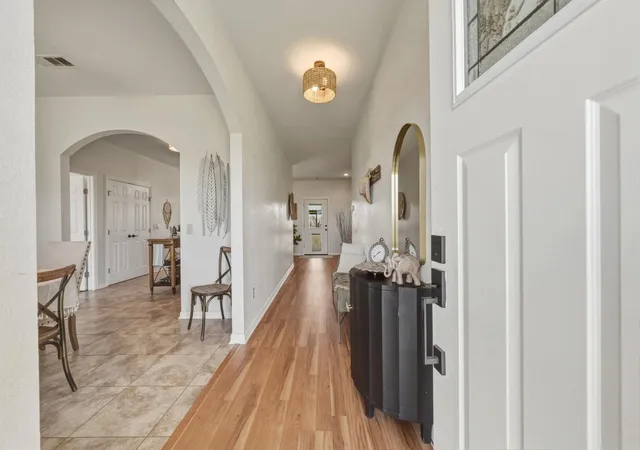 2nd image of 1516 Old Luling Rd, Lockhart, TX 78644 | MLS# 1139254