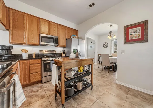 4th image of 1516 Old Luling Rd, Lockhart, TX 78644 | MLS# 1139254