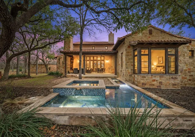 2nd image of 145 La Serena Loop, Horseshoe Bay, TX 78657 | MLS# 7561325