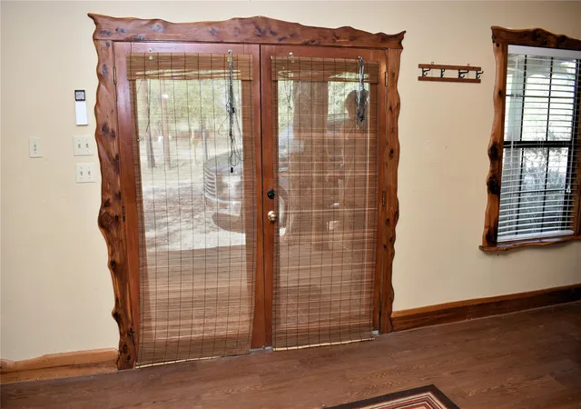 5th image of 315 Riverwood Dr, Bastrop, TX 78602 | MLS# 2196647