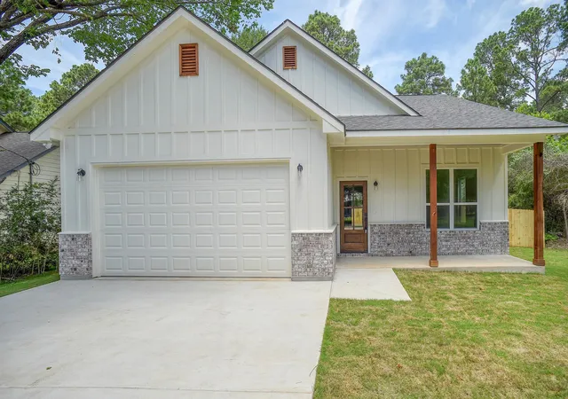 3rd image of 104 Pony Grass Ln, Bastrop, TX 78602 | MLS# 7144928