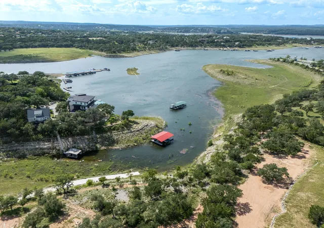 39th image of 101 Arroyo Claro, Lakeway, TX 78734 | MLS# 5262364