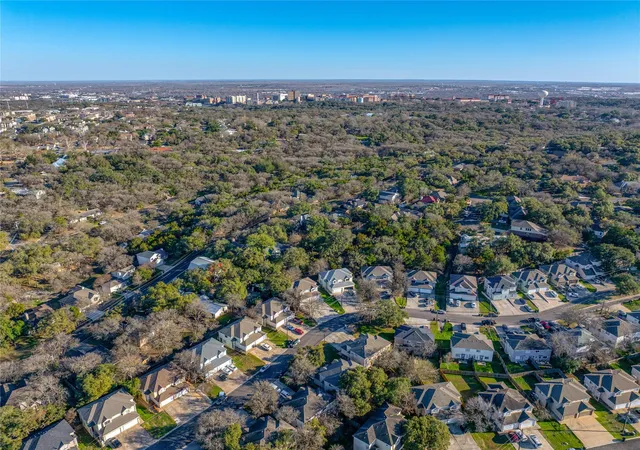 2nd image of 844 846 Sagewood Trl, San Marcos, TX 78666 | MLS# 2641458