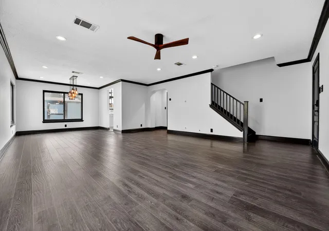 3rd image of 8409 Nairn Dr, Austin, TX 78749 | MLS# 6722647
