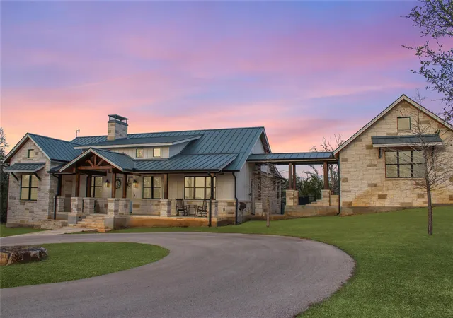 Photo 1 of Single family home for sale at 185 Puerto Rico Dr, Wimberley, TX 78676 | MLS# 3716212 | Listing updated on 2026-08-13