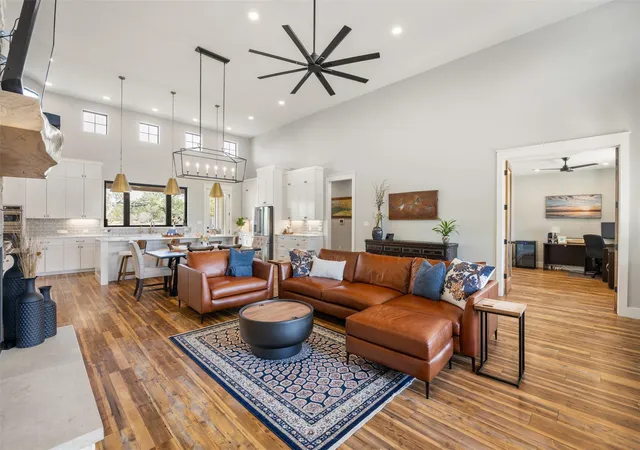 Photo 4 of Single family home for sale at 185 Puerto Rico Dr, Wimberley, TX 78676 | MLS# 3716212 | Listing updated on 2026-08-13