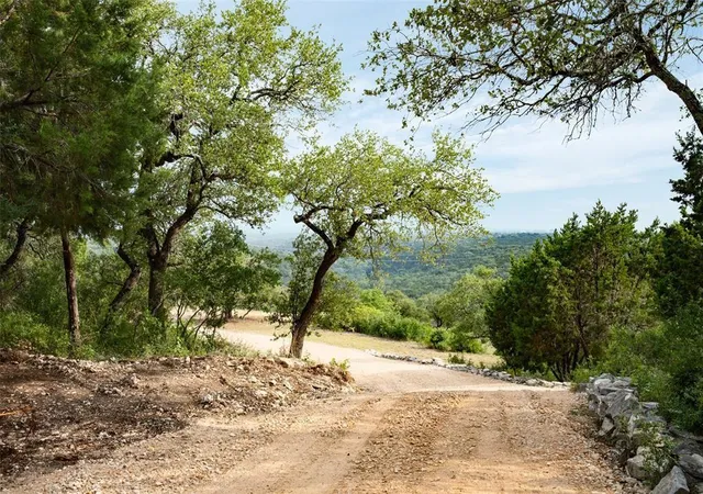 4th image of 2021 Surrey Hill, Austin, TX 78746 | MLS# 8352280