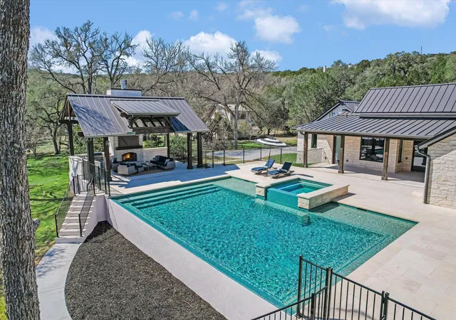 4th image of 312 Rancho Grande Dr, Wimberley, TX 78676 | MLS# 8937357