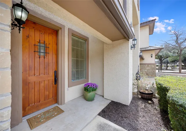 Photo 2 of Condo for sale at 7800 Southwest Pkwy #412, Austin, TX 78735 | MLS# 2797168 | Listing updated on 2026-09-21