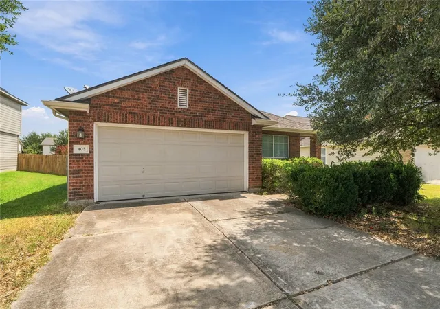 Single family home for sale at 405 Bandara Woods Blvd, Elgin, TX 78621 | MLS# 2769263