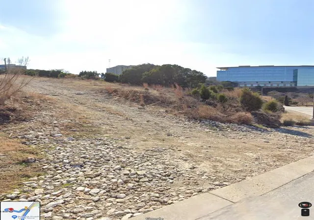 3rd image of 412 S Capital Of Tx Hwy, Austin, TX 78746 | MLS# 8396588