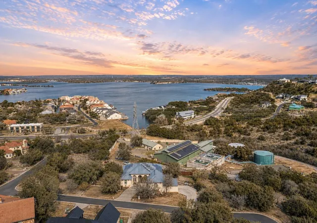 Homes for sale in Horseshoe Bay, TX | 303 Left Ln, Horseshoe Bay, TX 78657 | MLS# 7403768