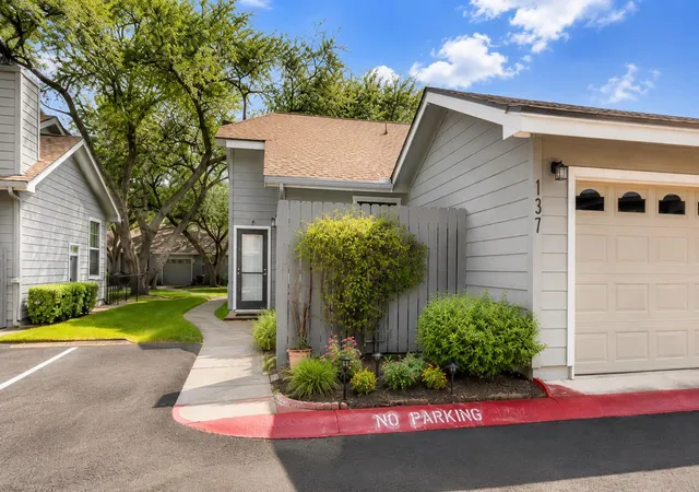 1st image of 6501 Brush Country Rd #137, Austin, TX 78749 | MLS# 2570382