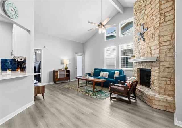 2nd image of 6501 Brush Country Rd #137, Austin, TX 78749 | MLS# 2570382