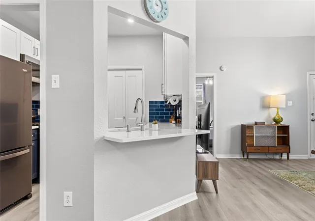 3rd image of 6501 Brush Country Rd #137, Austin, TX 78749 | MLS# 2570382