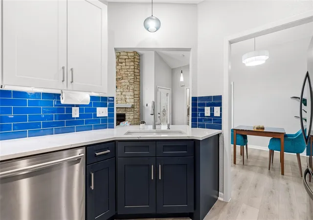 5th image of 6501 Brush Country Rd #137, Austin, TX 78749 | MLS# 2570382