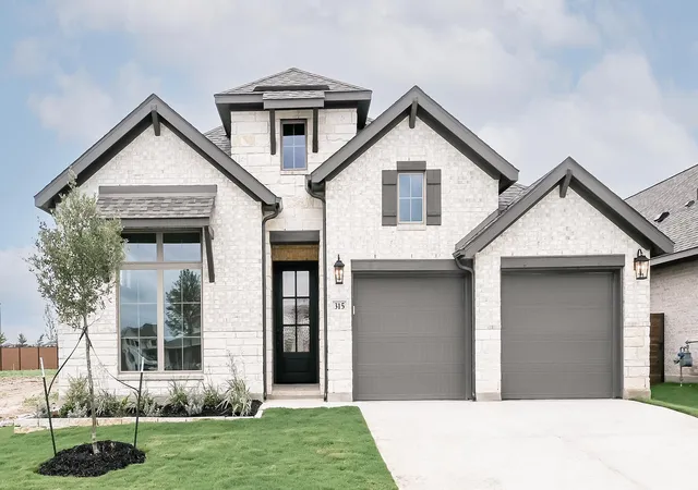 3rd image of 315 Foxfire Cv, Lockhart, TX 78644 | MLS# 1424079