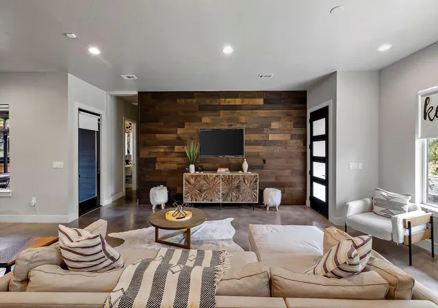 5th image of 2414 Kinney Rd, Austin, TX 78704 | MLS# 9128014