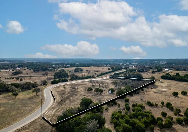 4th image of Tbd Burnet Oaks Lot 1 Dr, Burnet, TX 78611 | MLS# 4885861