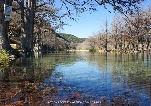 3rd image of 831 Magers Rd, Concan, TX 78838 | MLS# 2948384