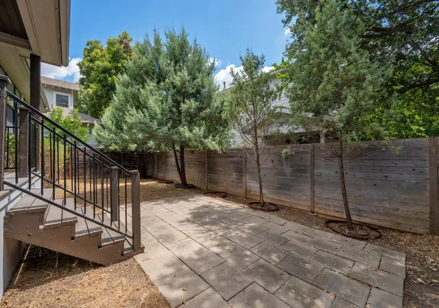 21st image of 5511 Avenue G #1, Austin, TX 78751 | MLS# 9260376