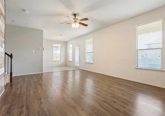 5th image of 231 Druse Ln, Jarrell, TX 76537 | MLS# 1322655