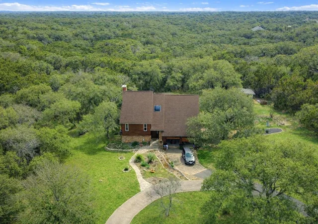 Photo 1 of Single family home for sale at 407 Pioneer Trl, San Marcos, TX 78666 | MLS# 4955669 | Listing updated on 2026-10-12