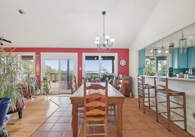 Photo 4 of Single family home for sale at 407 Pioneer Trl, San Marcos, TX 78666 | MLS# 4955669 | Listing updated on 2026-10-12