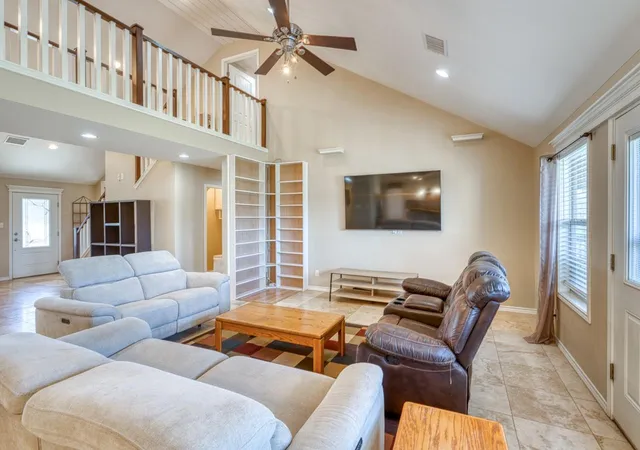 5th image of 109 Pecan Orchard Ln, Marble Falls, TX 78654 | MLS# 2887184