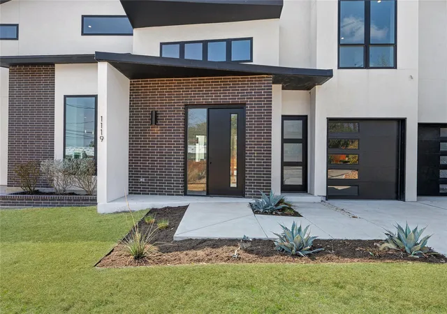 2nd image of 1119 Fairmount Ave, Austin, TX 78704 | MLS# 3931463
