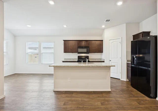 3rd image of 323 Shimmering Cv, San Marcos, TX 78666 | MLS# 1362138