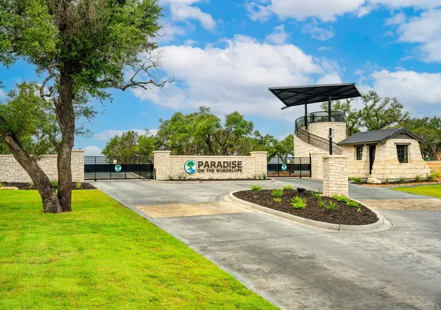 Photo 2 of Land for sale at 1718 Paradise Pkwy, Canyon Lake, TX 78133 | MLS# 3532095 | Listing updated on 2026-08-14