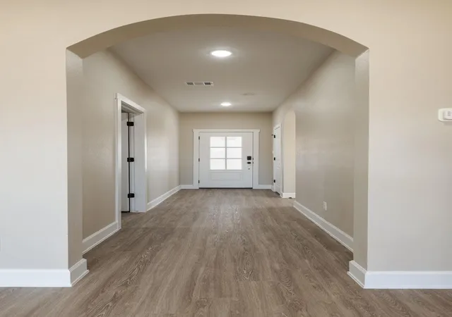 Photo 3 of Single family home for sale at 2005 Blackhawk Loop, Belton, TX 76513 | MLS# 1063415 | Listing updated on 2026-10-09