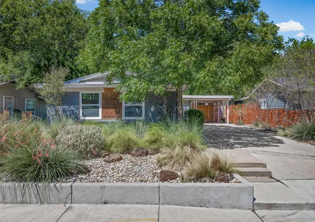 1st image of 1400 Westmoor Dr, Austin, TX 78723 | MLS# 6495693