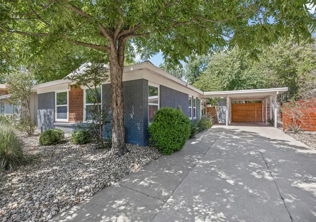 2nd image of 1400 Westmoor Dr, Austin, TX 78723 | MLS# 6495693