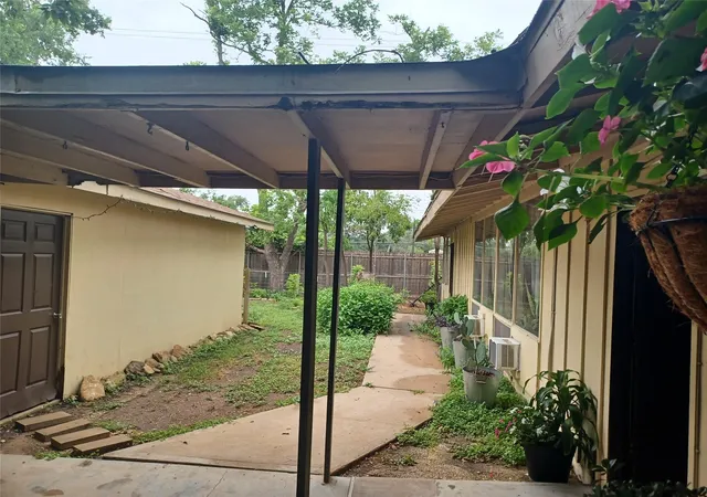 2nd image of 4906 Westfield Dr, Austin, TX 78731 | MLS# 3669347