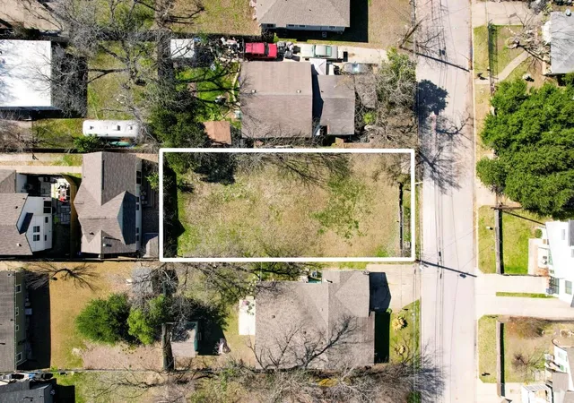 23rd image of 2707 Zaragosa St, Austin, TX 78702 | MLS# 9549255