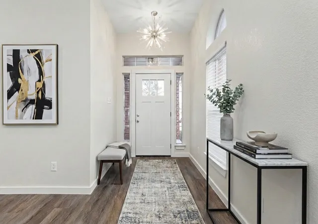 2nd image of 11116 Jim Thorpe Ln, Austin, TX 78748 | MLS# 1927251