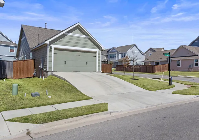 4th image of 200 High Plains Pass, Liberty Hill, TX 78642 | MLS# 3166357