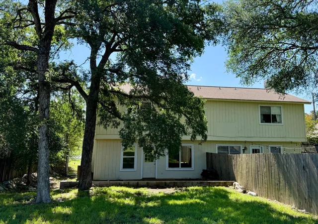 2nd image of 6102 Parkwood Dr, Austin, TX 78735 | MLS# 3255639