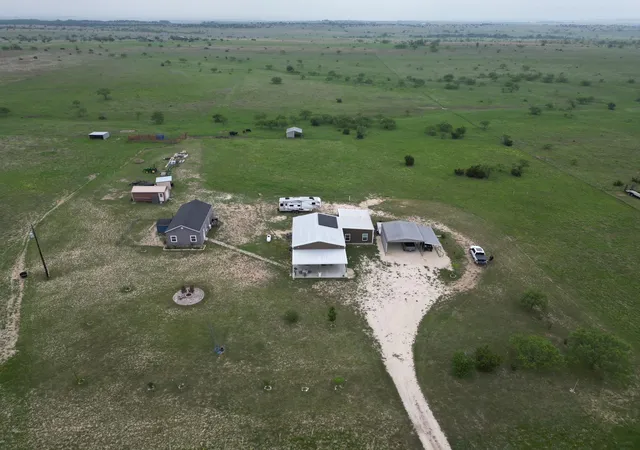 Homes for sale in Lometa, TX | 2238 County Road 2109, Lometa, TX 76853 | MLS# 3494808