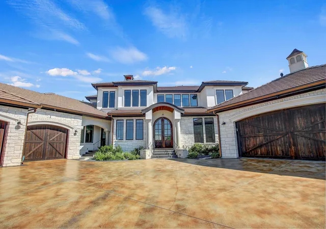 Photo 2 of Single family home for sale at 102 Cyn Turn Trl, Austin, TX 78734 | MLS# 6208594 | Listing updated on 2026-08-29