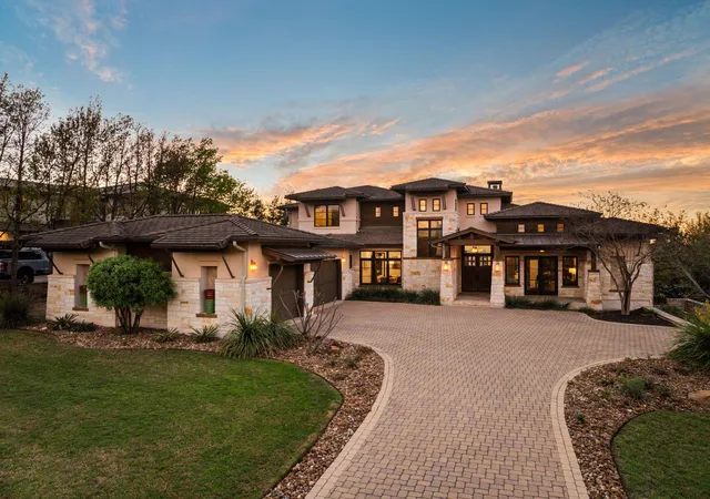 Photo 2 of Single family home for sale at 7724 Lynchburg Dr, Austin, TX 78738 | MLS# 3654133 | Listing updated on 2026-10-23
